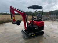 Mini-pelle HT20