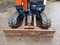 Mini pelle Kubota KX71-3 / 2.8 Tonnes – occasion