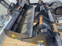 Bobcat E27Z (2023) – Mini Pelle 2,7T – 1h – Avec Remorque ECIM 3T5 + BRH Furukawa