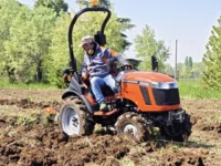 Tracteur agricole TAFE-6020