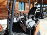 Mini-pelle Kubota U27-4 avec toit démontable