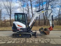 mini pelle bobcat e34 3 48 tonnes vue laterale