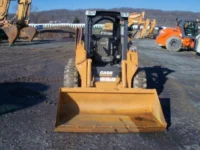 poste de conduite case sr200 chargeuse compacte