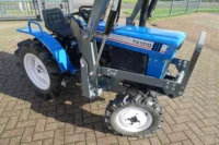 iseki tx1510 micro tracteur 4x4 avec godet neuf