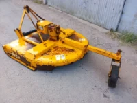 gyrobroyeur mcconnel rhino pour entretien de pature